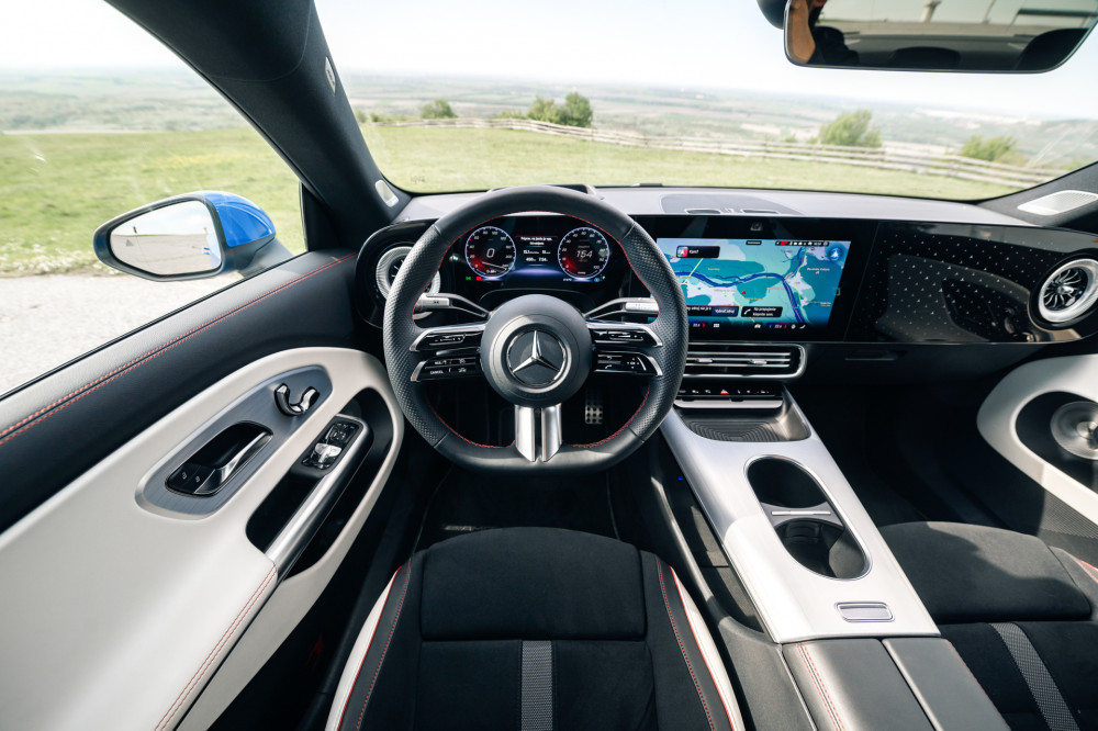 Mercedes-Benz CLA 250+ EQ